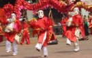 NGHỆ THUẬT “LÉO MÕ” TRONG TRÒ DIỄN TÚ HUẦN